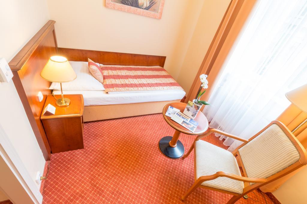 Ensana Centrální Lázně - Maria Spa Marianske Lazne Exterior foto