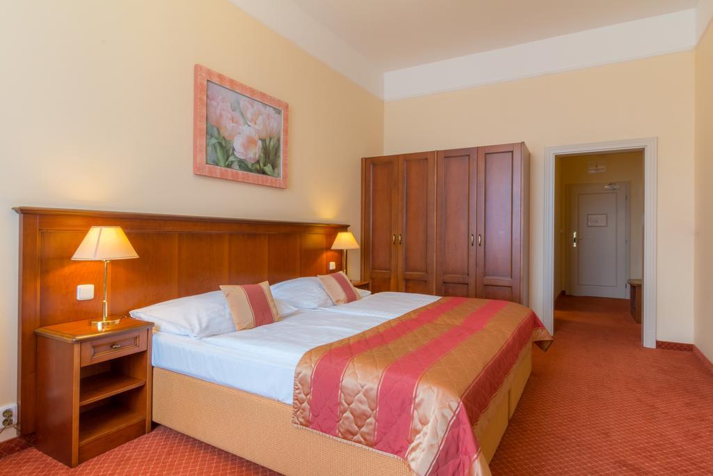 Ensana Centrální Lázně - Maria Spa Marianske Lazne Exterior foto