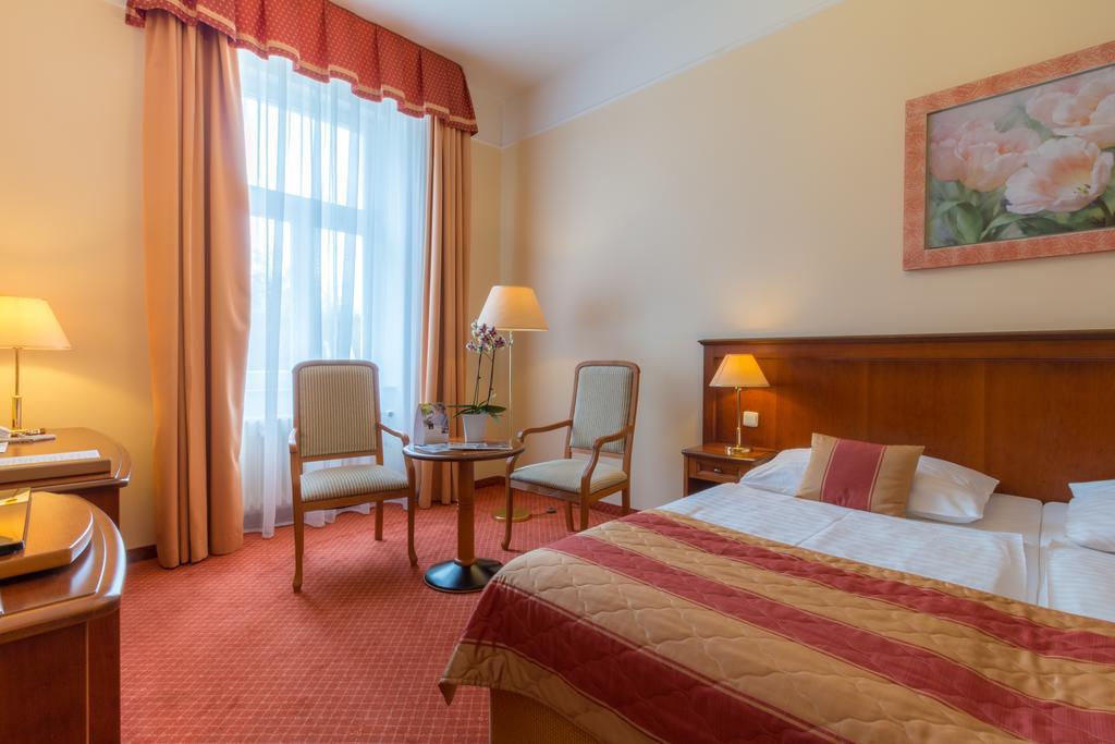 Ensana Centrální Lázně - Maria Spa Marianske Lazne Exterior foto